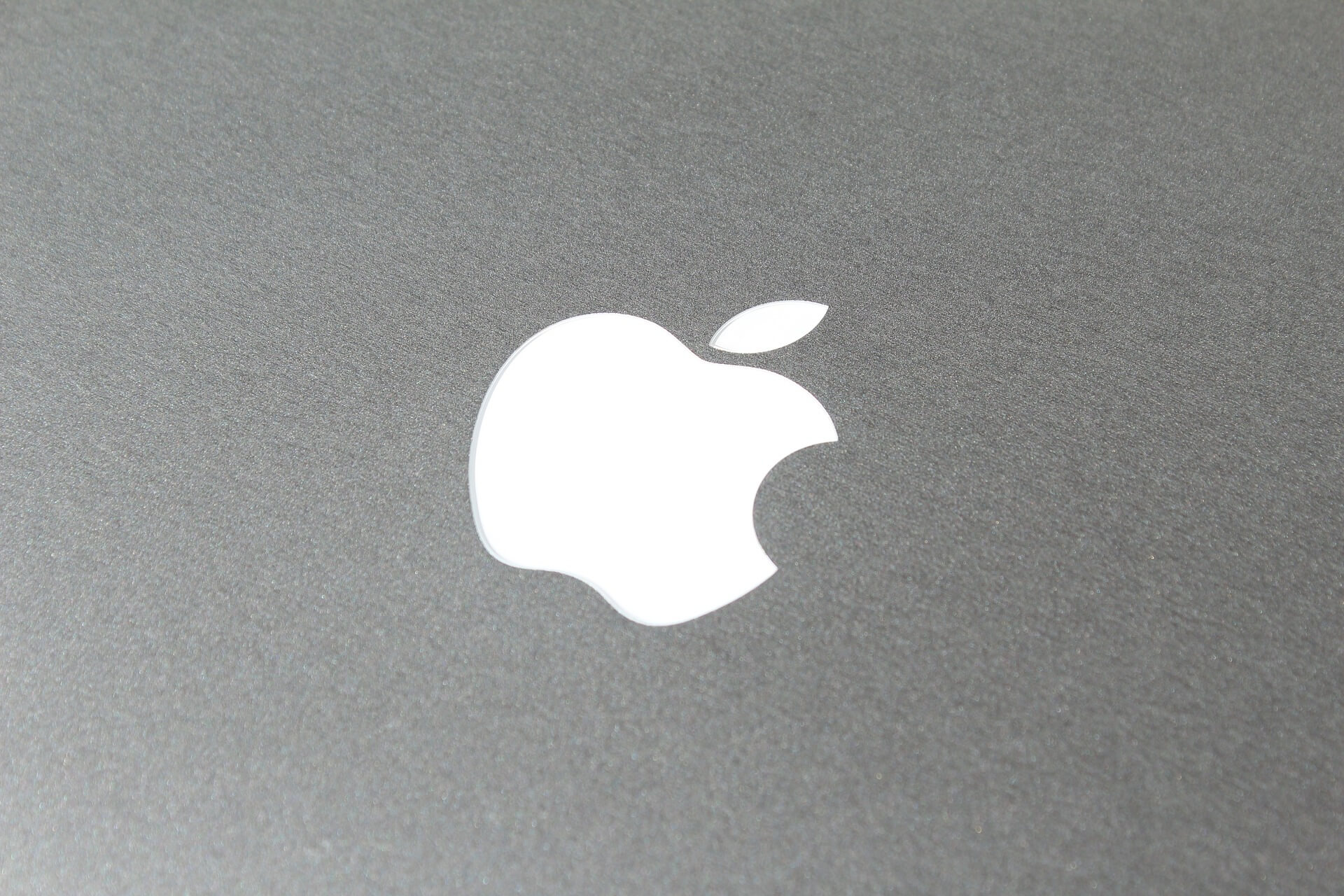 Apple: Lanzan tarjeta de ahorro en colaboración con Goldman Sachs